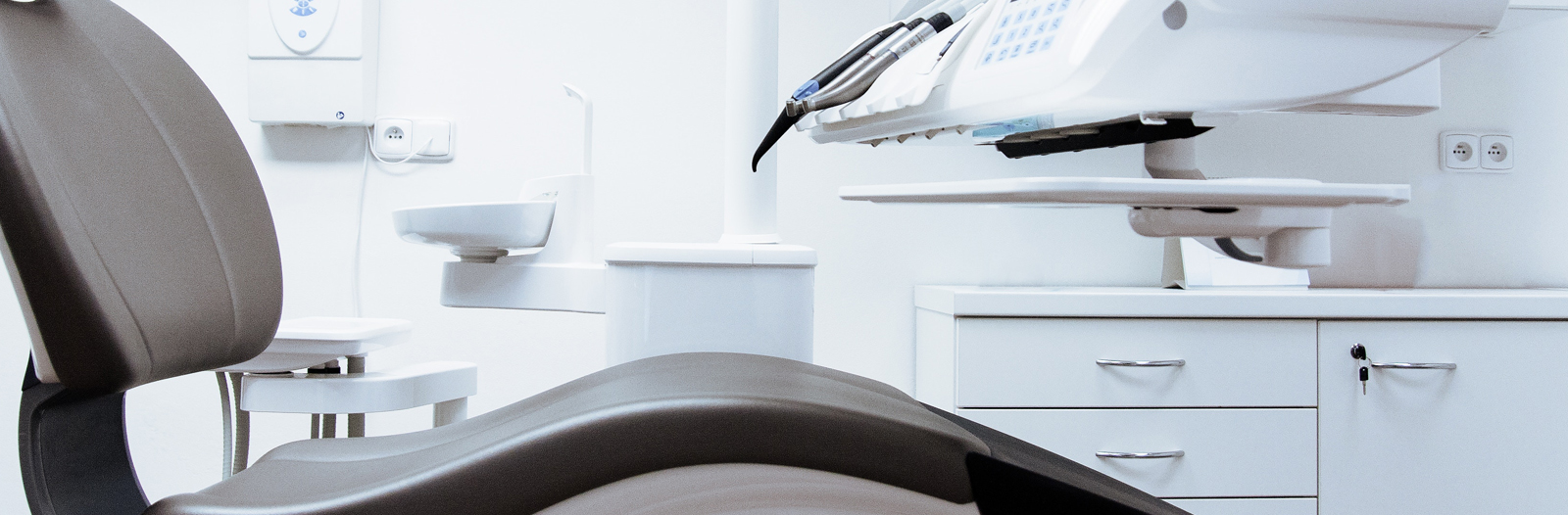 Bench Test Prep Course for International Dentists